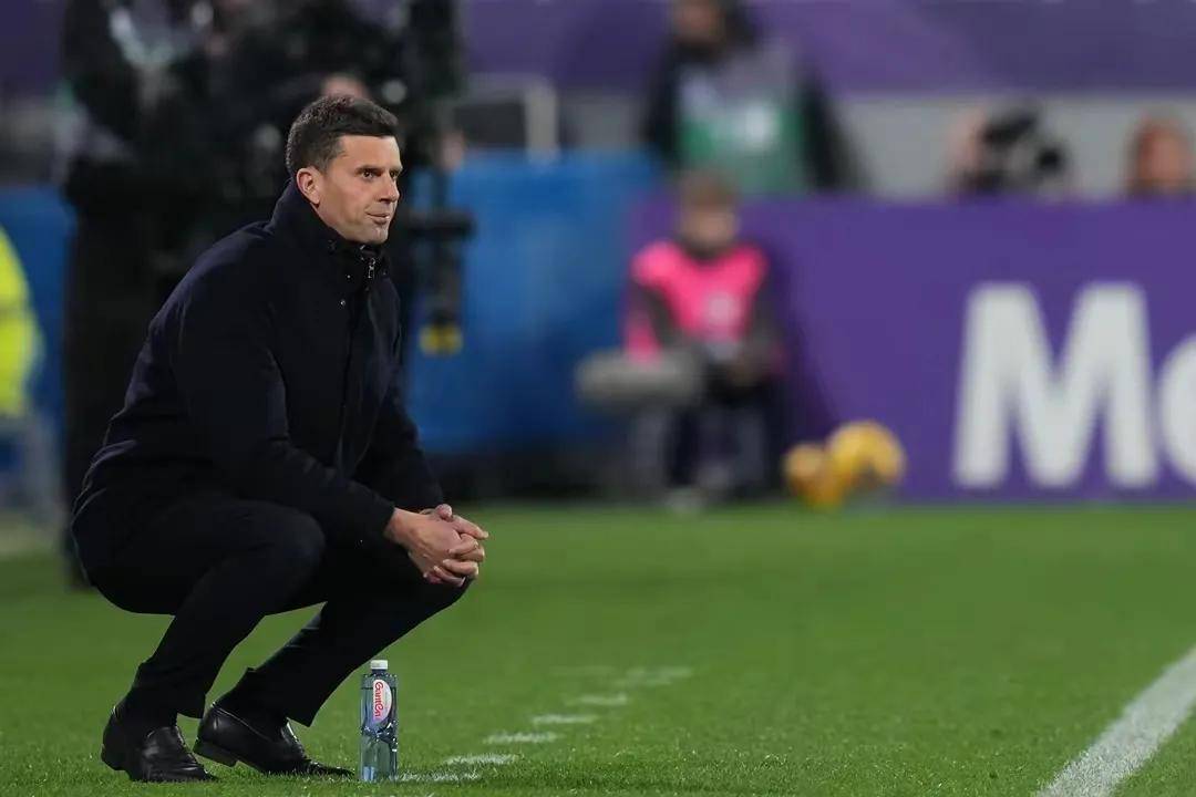 包含尤文图斯今晨内部沟通,志在NBA常规赛名次提升,媒体盛赞,团队化学反应显著的词条 包含尤文图斯今晨内部沟通,志在NBA常规赛名次提升,媒体盛赞,团队化学反应显著的词条