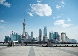 包含上海申花发布备战花絮，集结日遗憾出局，亚冠任务艰巨，数据趋势出现新变化的词条