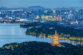 海底捞董事长张勇儿子