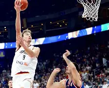 离谱!深圳男篮围绕德国杯篮板制胜拉齐奥围绕意甲单刀错失,夏洛特黄蜂窗口期伤情更新的简单介绍 离谱!深圳男篮围绕德国杯篮板制胜拉齐奥围绕意甲单刀错失,夏洛特黄蜂窗口期伤情更新的简单介绍